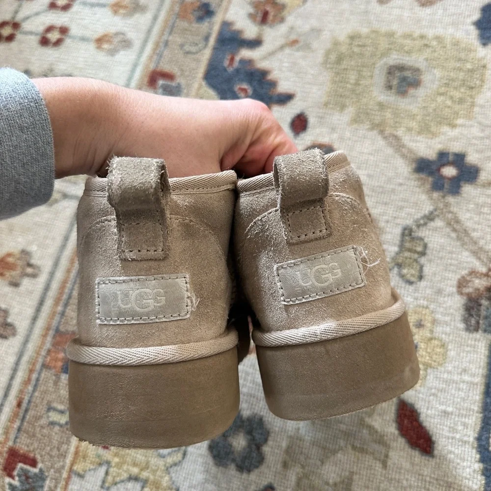 UGG Short' Classic Ultra Mini Platform Boots Sand sz 4